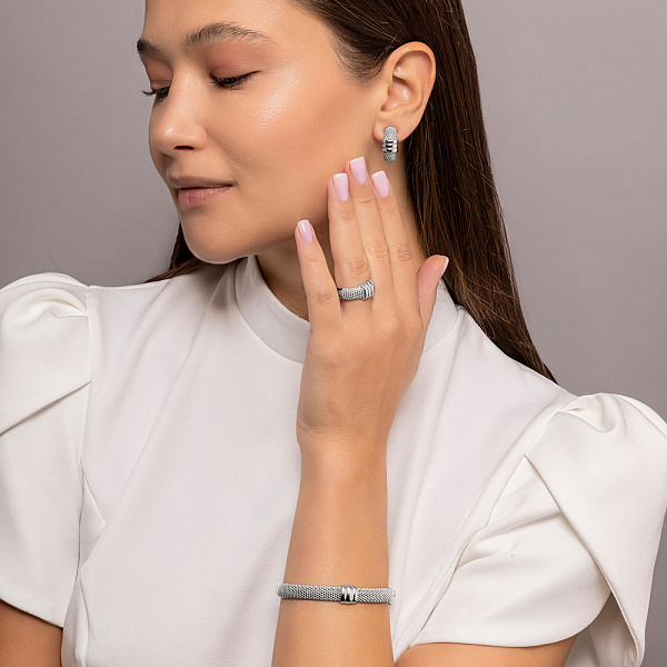 Жорсткий браслет з білого золота (арт. 3261322б) – зображення 3