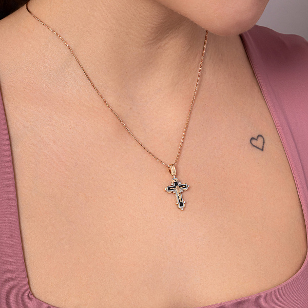 Золотой крестик с распятием и эмалью (арт. 501639ч) – изображение 2