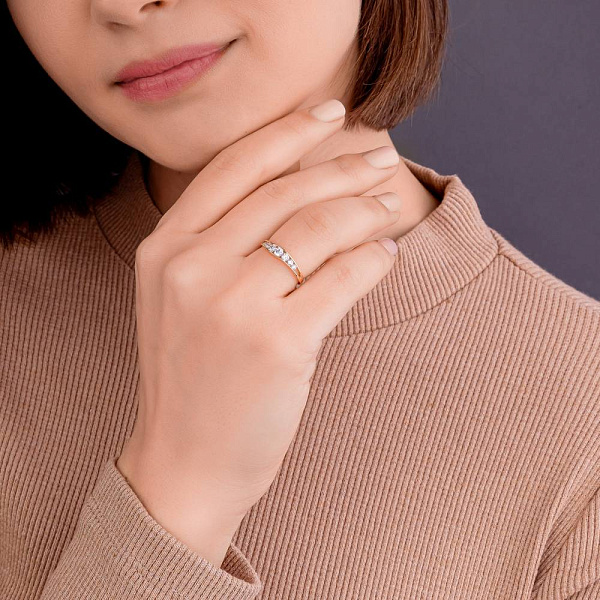 Кольцо из красного золота с фианитами (арт. 156191) – изображение 2