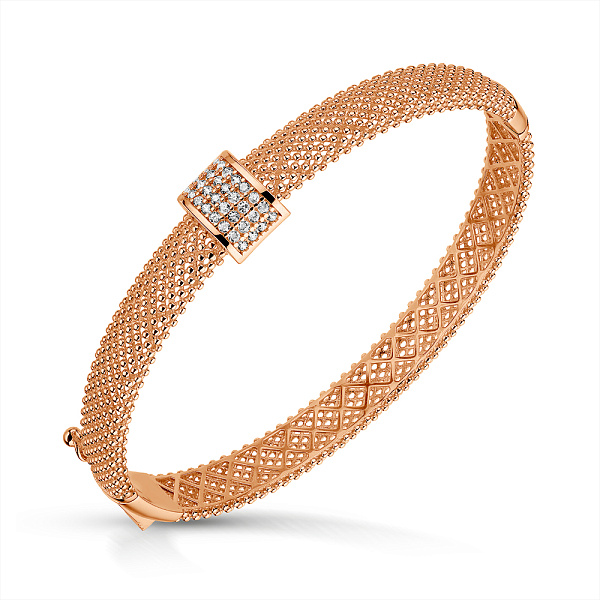 Жесткий золотой браслет с фианитами (арт. 3261345) – изображение 1