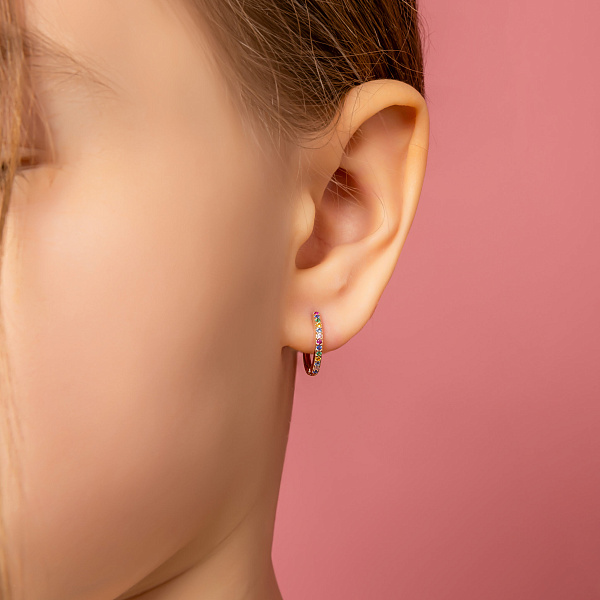 Золоті сережки-кільця з кольоровими фіанітами (арт. 111348цв) – зображення 2