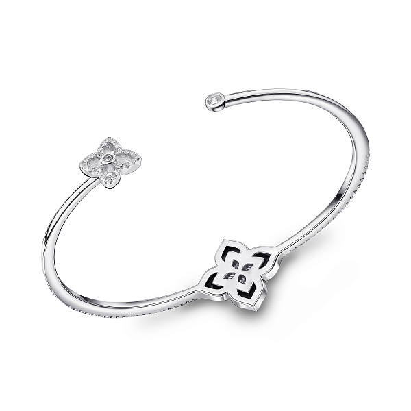 Серебряный жесткий браслет Цветок с ониксом (арт. 7509/2183310/20о) – изображение 3