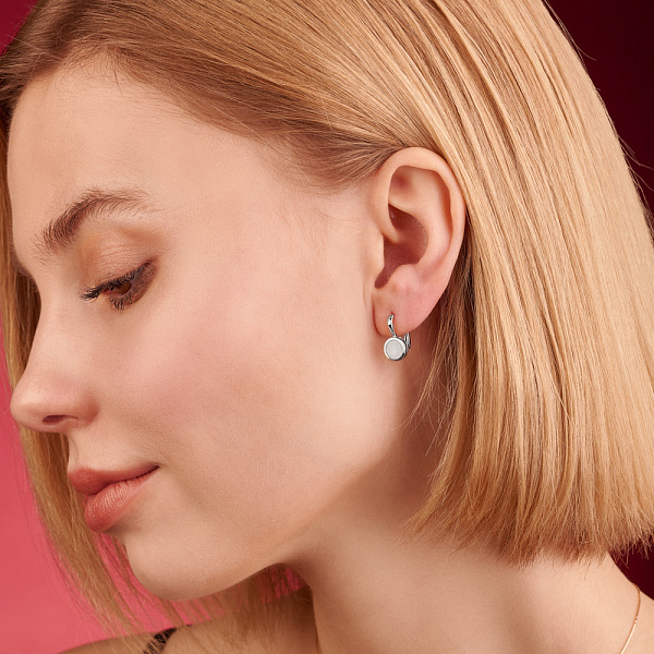 Золотые серьги Лýна с эмалью (арт. 111081/1беп) – изображение 2