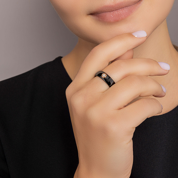 Кольцо из керамики и красного золота с бриллиантом (арт. К011228005кч) – изображение 3