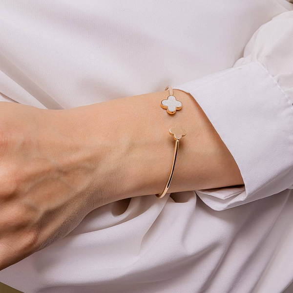 Жорсткий золотий браслет з емаллю (арт. 340072еп) – зображення 4