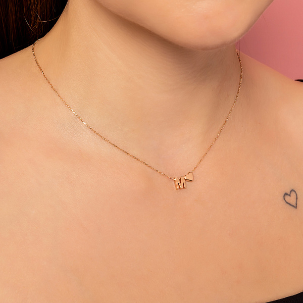 Золотое колье Буква М (арт. 360217) – изображение 3