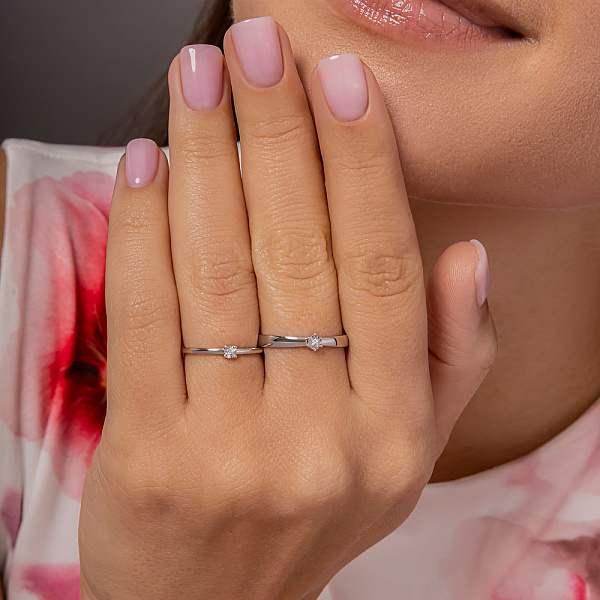 Кольцо из белого золота с бриллиантом (арт. К011071б) – изображение 3