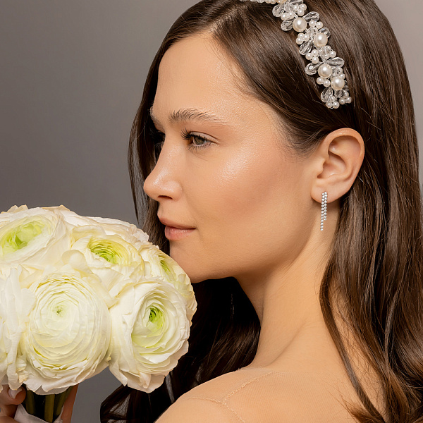 Сережки-пусети з білого золота з діамантами (арт. Т011567060б) – зображення 3