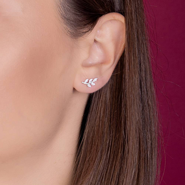 Серьги-пусеты Ветка из белого золота с бриллиантами (арт. Т011239010б) – изображение 3