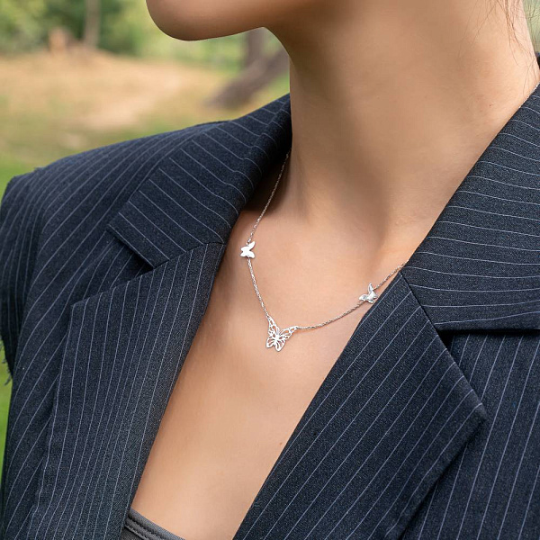 Колье из белого золота Бабочки (арт. 360148б) – изображение 3