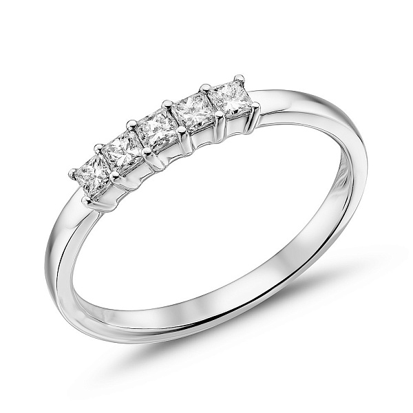 Кольцо из белого золота с бриллиантами (арт. К341387070б) – изображение 1