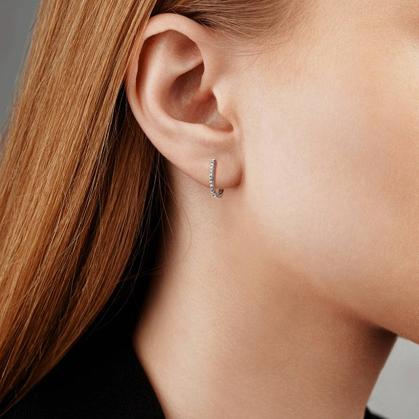 Сережки из белого золота с бриллиантовой дорожкой (арт. С011196005б) – изображение 2