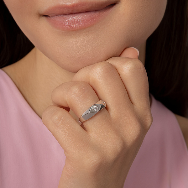 Серебряное кольцо с фианитами (арт. 7501/8496) – изображение 3