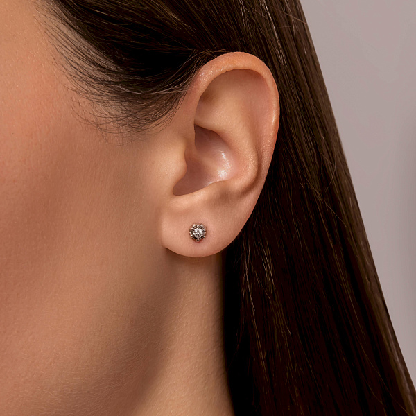 Пусеты из белого золота с бриллиантами (арт. Т011084010б) – изображение 3