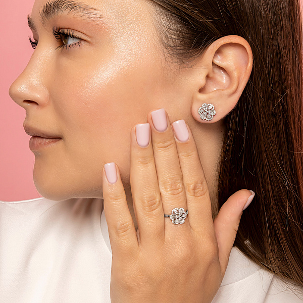 Золотое кольцо Цветок с бриллиантами (арт. К011477030б) – изображение 4