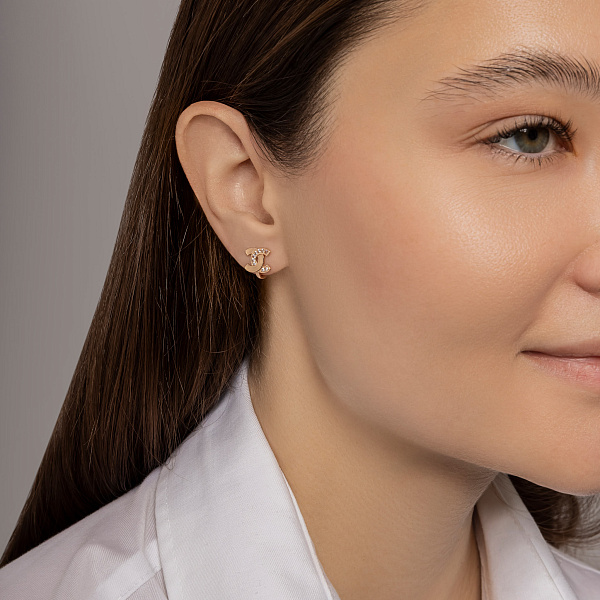 Сережки з червоного золота з фіанітами (арт. 105809) – зображення 3