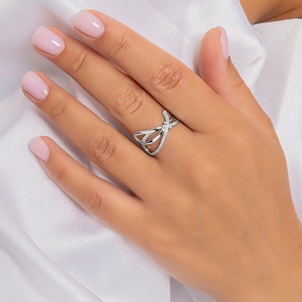 Кольцо из белого золота с бриллиантами (арт. К011829015б) – изображение 2