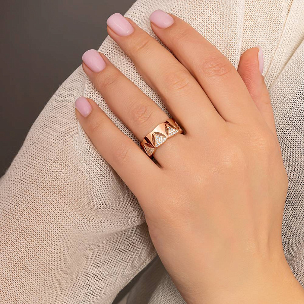 Кольцо из красного золота с фианитами (арт. 156600) – изображение 2