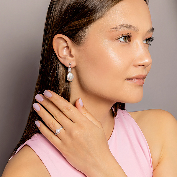 Серебряные серьги-пусеты с крупным жемчугом (арт. 7518/6250жб) – изображение 3