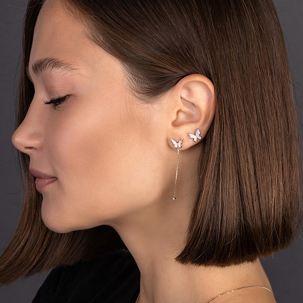 Золотые серьги-пусеты Бабочки с фианитами и эмалью (арт. 110972еп) – изображение 2