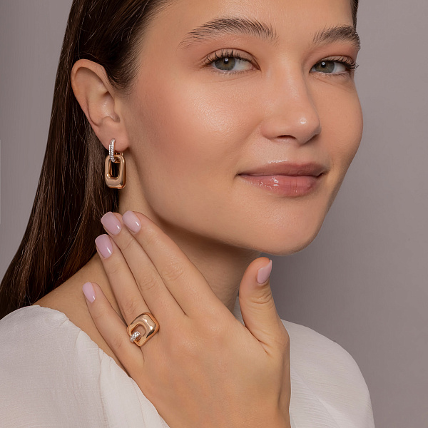 Сережки-підвіски з червоного золота з родіюванням і фіанітами (арт. 1092086) – зображення 3