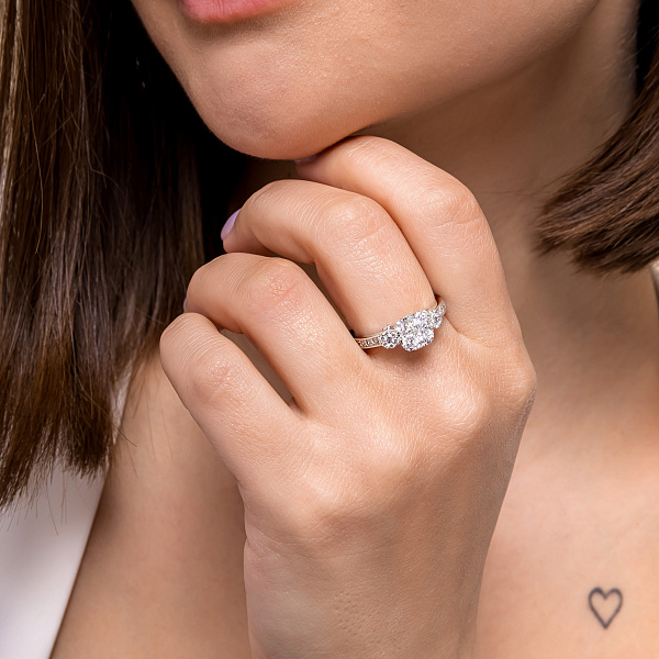 Каблучка з білого золота з діамантами (арт. К341508100б) – зображення 4