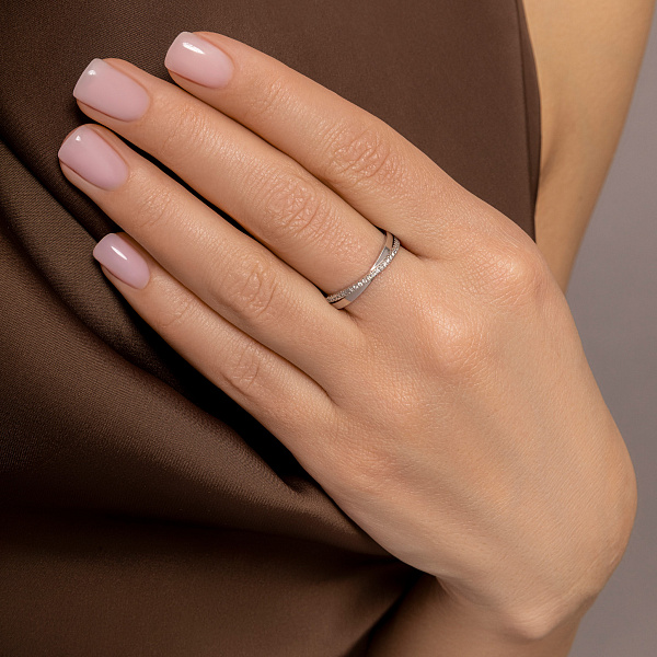 Золотое кольцо с бриллиантами (арт. К011055010б) – изображение 2