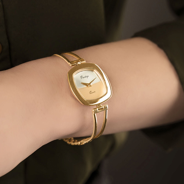 Золотые кварцевые часы (арт. 260204ж) – изображение 4