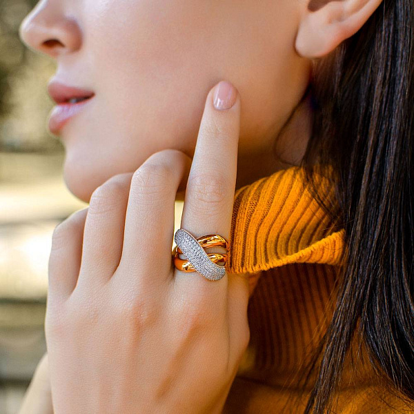 Золотое кольцо с фианитами (арт. 140507) – изображение 3