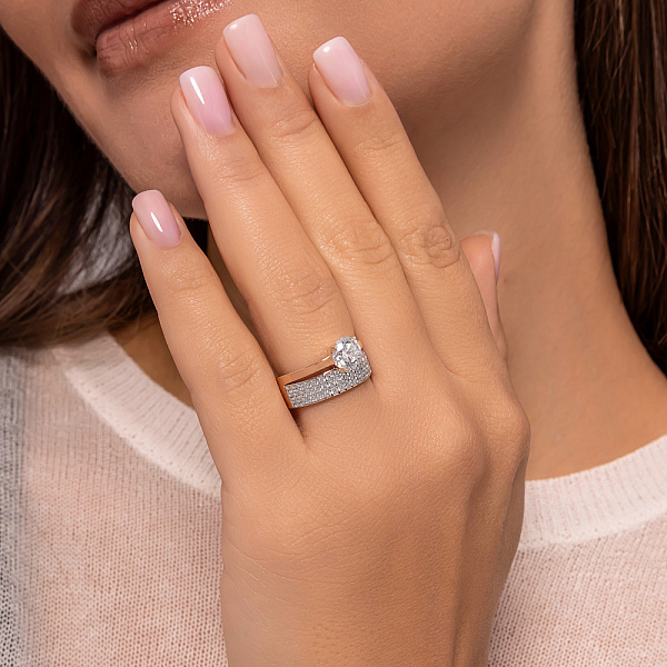 Золотое помолвочное кольцо с фианитами (арт. 140425) – изображение 2