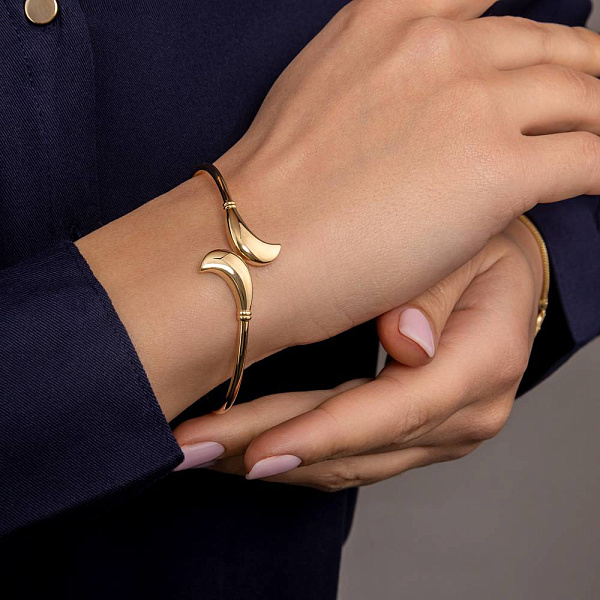 Жесткий браслет из желтого золота без камней (арт. 3261256ж) – изображение 2