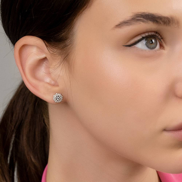 Серьги-пусеты из золота с россыпью бриллиантов (арт. Т011222050б) – изображение 5