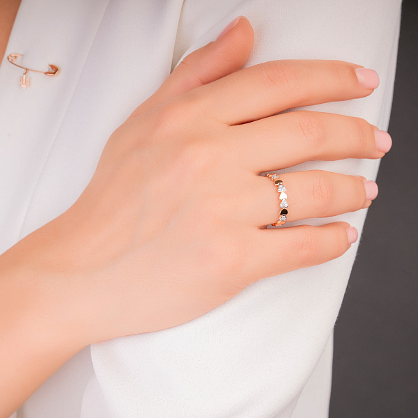 Золотое кольцо с фианитами (арт. 140055) – изображение 4