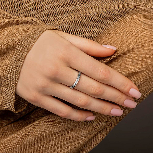 Кольцо из белого золота с дорожкой из бриллиантов (арт. 1191502202) – изображение 2