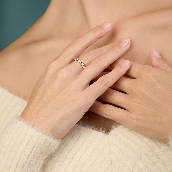 Золота каблучка з доріжкою з діамантів  (арт. К011142015б) – зображення 2