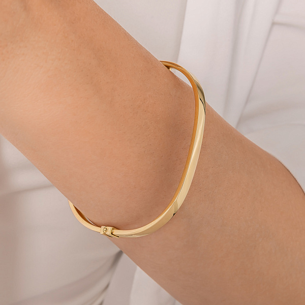 Жесткий браслет из желтого золота (арт. 323038/4ж) – изображение 2