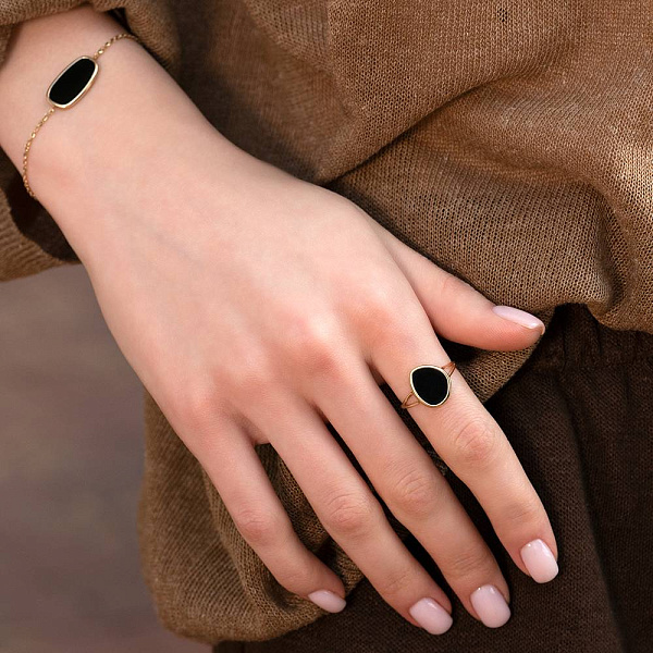 Золотое кольцо Diva с ониксом  (арт. 154963жо) – изображение 2