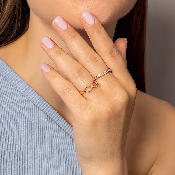 Двостороння золота каблучка з фіанітами (арт. 141164) – зображення 3