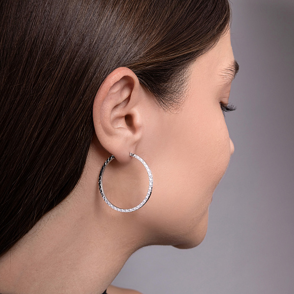 Серьги-кольца из белого золота (арт. 122104/35б) – изображение 3