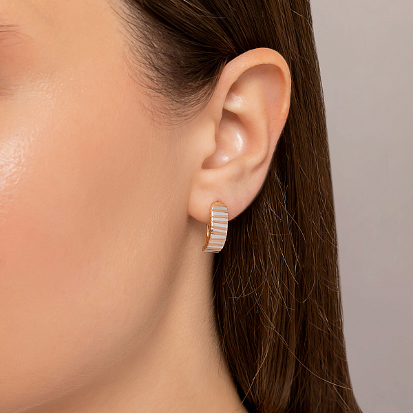 Золотые серьги без камней (арт. 121316) – изображение 2