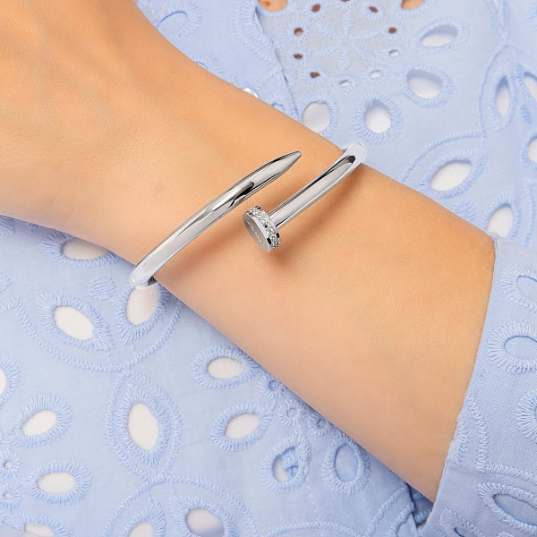 Браслет из белого золота в форме гвоздя с фианитами (арт. 3261118б) – изображение 2