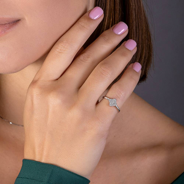 Кольцо Клевер из белого золота с россыпью бриллиантов (арт. К011509010б) – изображение 2