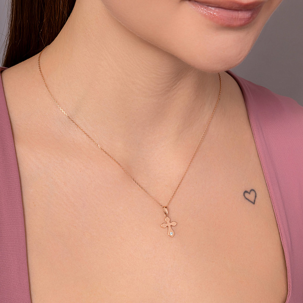 Крестик из красного золота с фианитом (арт. 440690) – изображение 2