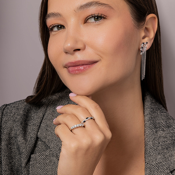 Длинные золотые серьги с сапфиром и бриллиантами (арт. Т111372бс) – изображение 5