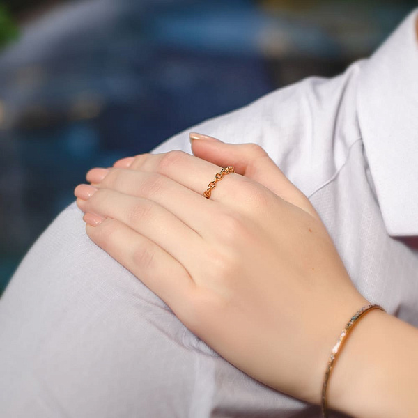 Тонкое золотое кольцо "Звенья" без камней  (арт. 155551) – изображение 2