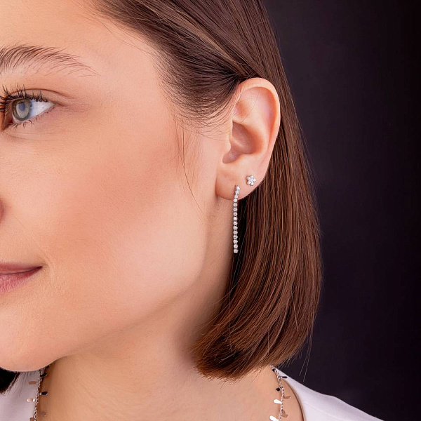 Золотые серьги с дорожкой из бриллиантов (арт. Т011566030б) – изображение 2