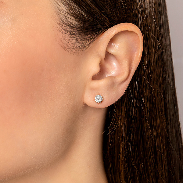 Золотые серьги-пусеты с россыпью из бриллиантов (арт. 2108949201) – изображение 2