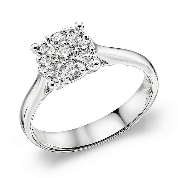 Золотое кольцо с бриллиантами (арт. К341376030б) – изображение 1