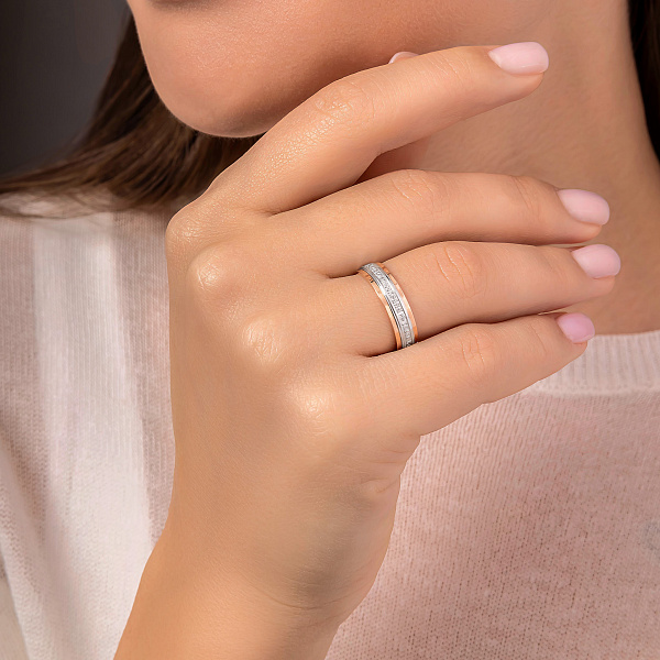 Обручальное кольцо золотое «Спаси и сохрани» с фианитами (арт. 239206) – изображение 4