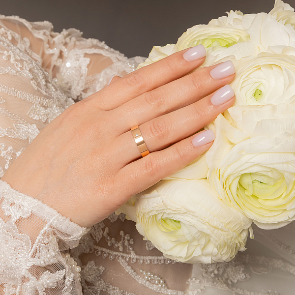 Золота обручка - комфорт з діамантом (арт. К239180) – зображення 2